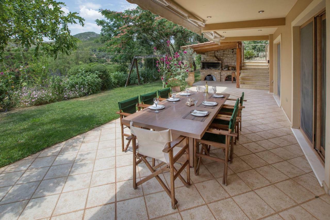Family Getaway In Marathon By Ghh Villa Exterior foto